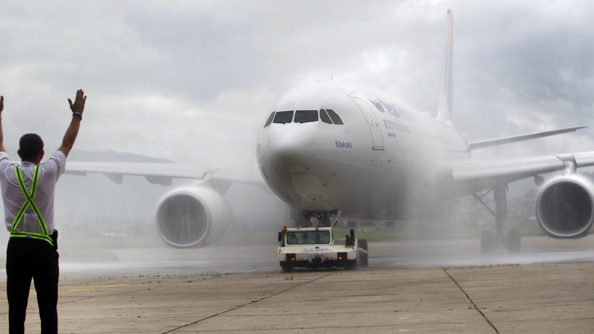 नेपाल वायुसेवा निगमको वाइडबडी जहाज। तस्बिरः सुलभ श्रेष्ठ